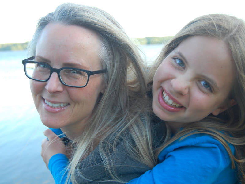 Forensic pathologist and Wolff-Parkinson-White syndrome survivor Michelle Aurelius (left) with her daughter, Lilly. (Photo courtesy of Dr. Michelle Aurelius)