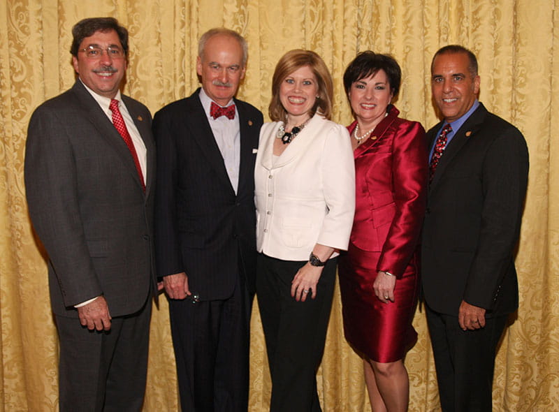 Dr. Ralph Sacco (right) and Nancy Brown (center). From left, they are joined by: Dr. Gordon Tomaselli, William H. (Bill) Roach Jr. and Debra W. Lockwood, CPA. Tomaselli is a former AHA president, and Roach and Lockwood served the AHA as chairman of the board.