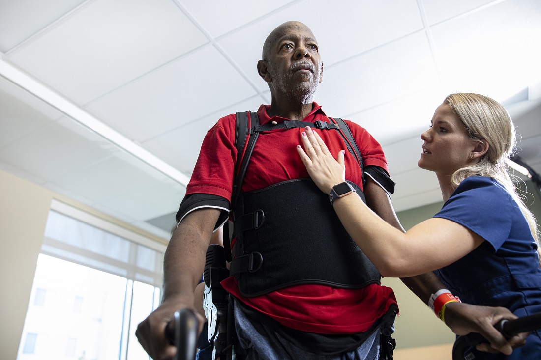 patient receiving rehab from professional
