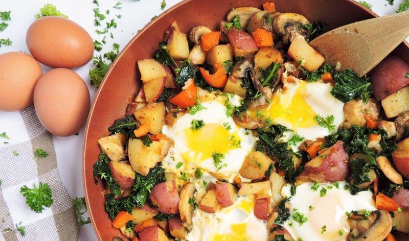country veggie breakfast skillet